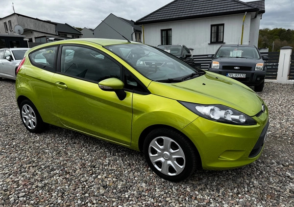 Ford Fiesta cena 16100 przebieg: 147800, rok produkcji 2008 z Brańsk małe 121